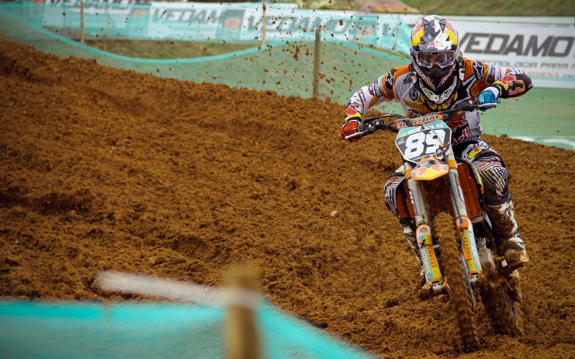 星空体育全站-德国蝶泳小将游进半决赛，世界蝶泳冠军视频